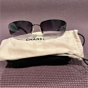 Chanel women’s sunglasses-100% authentic